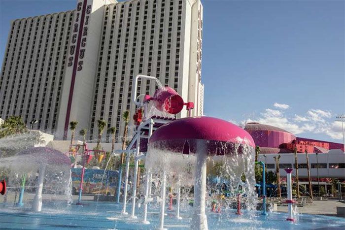 Circus Circus Las Vegas waterpark