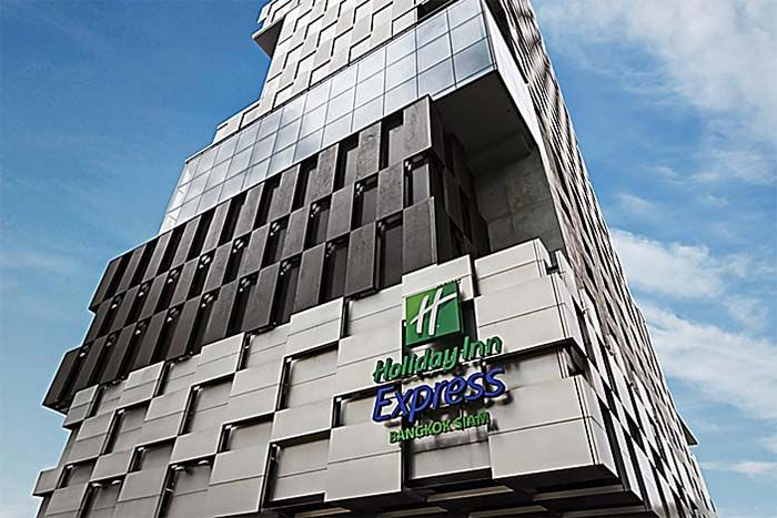 Holiday Inn Express Bangkok Siam main exterior